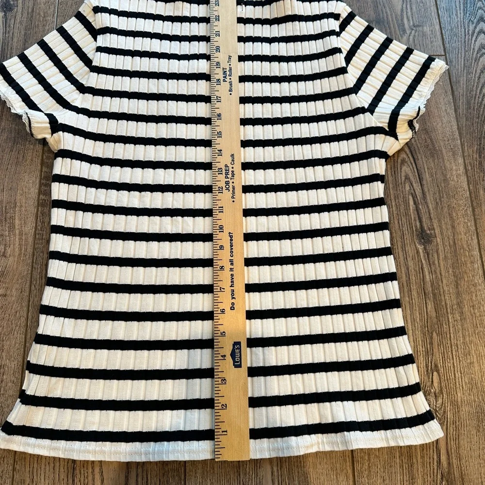 J. Crew Black and White Striped Pointelle Ribbed Short Sleeve Tee XL - Picture 6 of 6